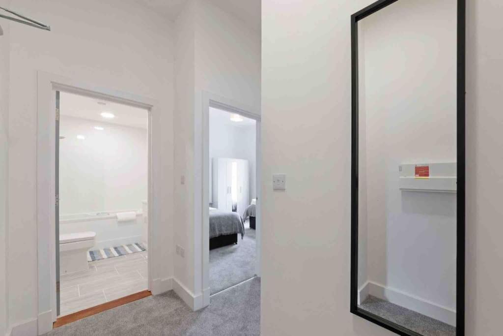 Town Center Apartment In Bishops Stortford Birchanger Exterior foto